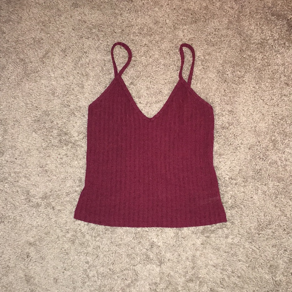 Red cropped tank ❤️